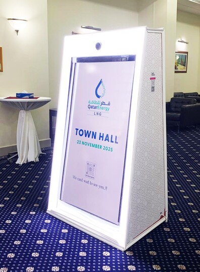 DIGITAL MAGIC MIRROR 85 inch Photobooth